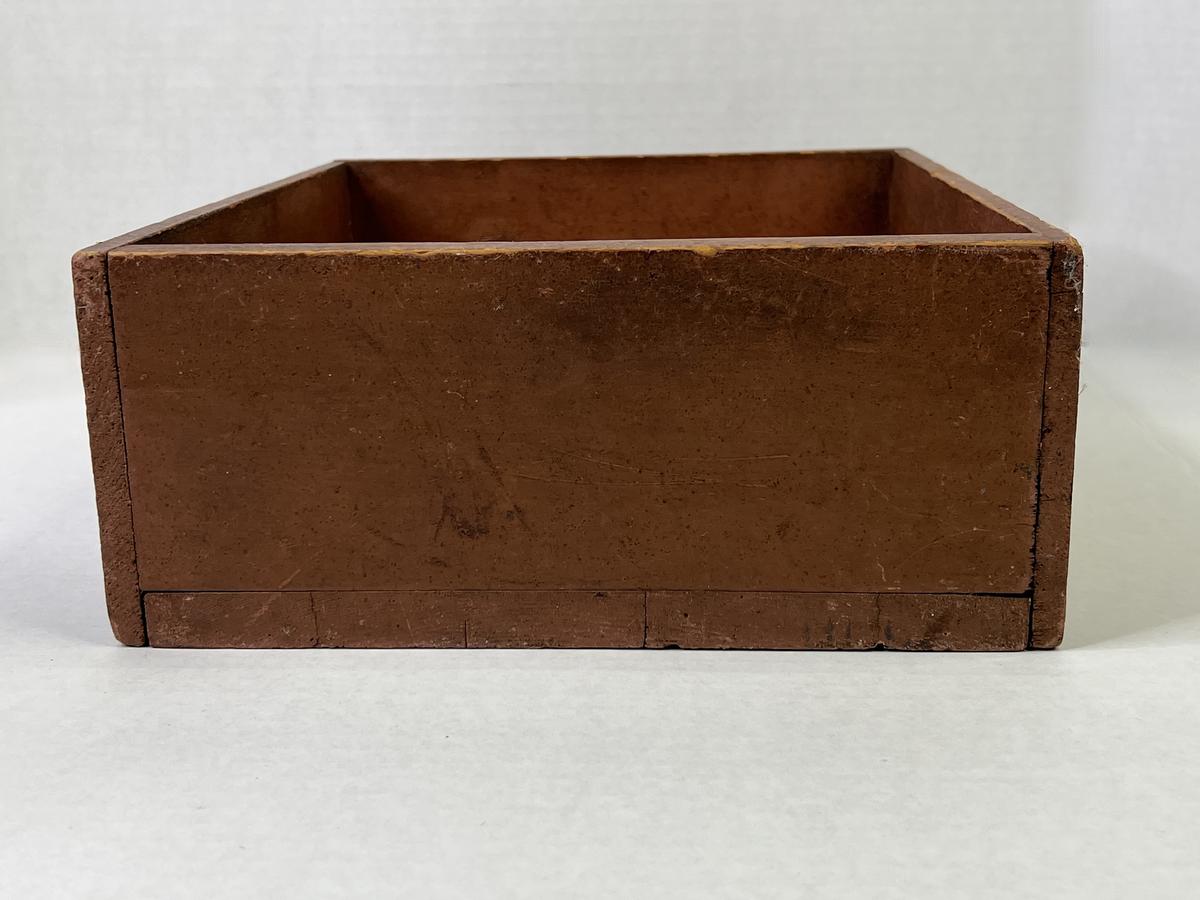 19th. c. Red Painted Display Shelf