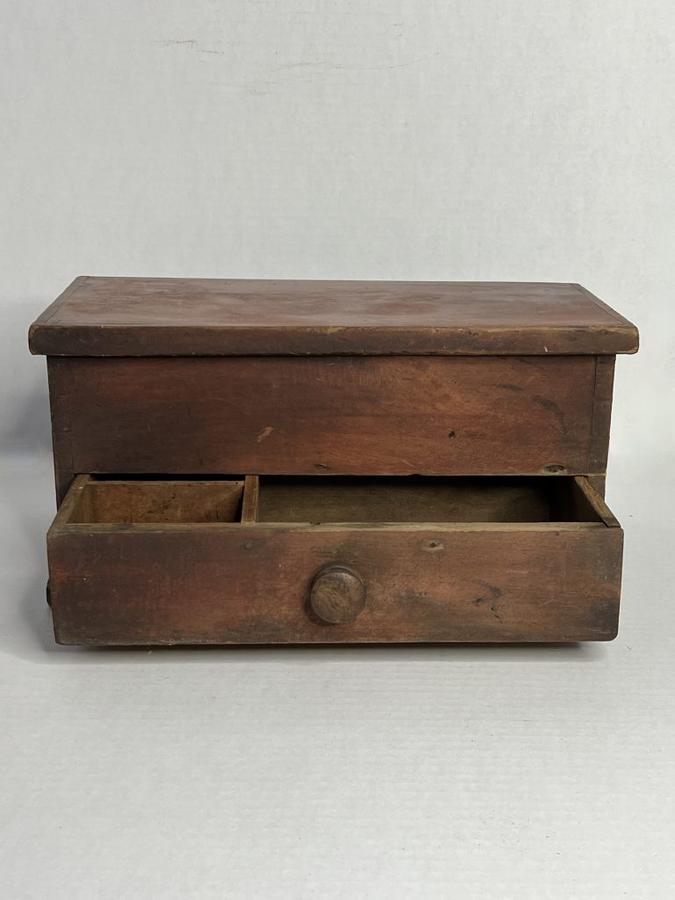 Red Painted Divided Table Box w/Drawer