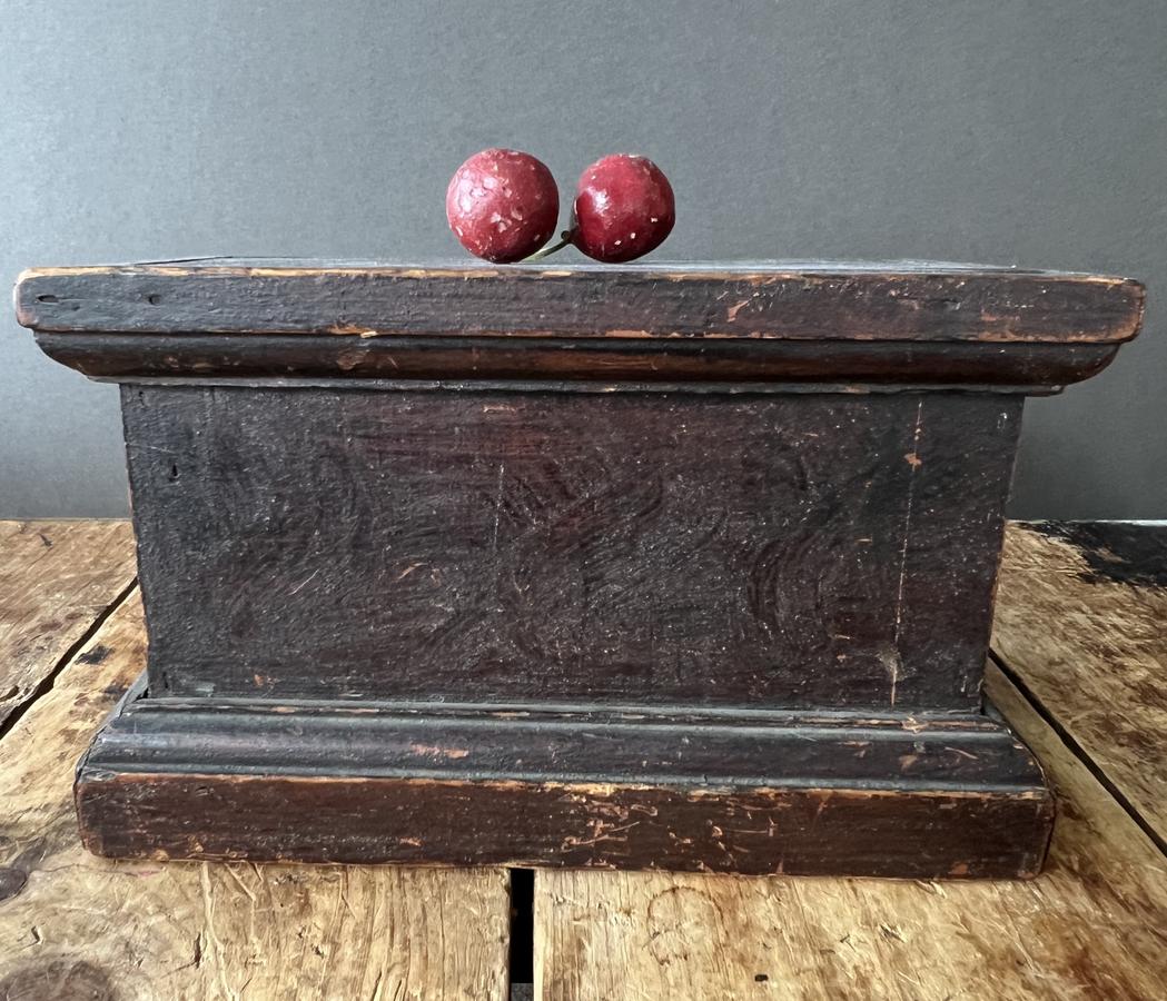 Miniature, American Painted Table Box