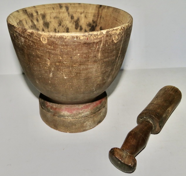 EARLY 18TH C. MORTAR & PESTLE W/ ORIG. RED PAINT