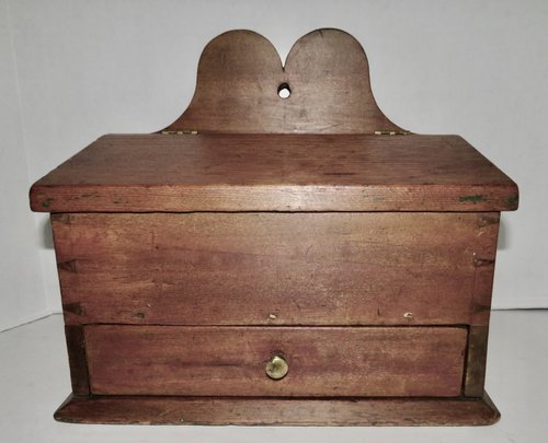VERY GOOD 18TH C. WALL BOX WITH SPICE DRAWER