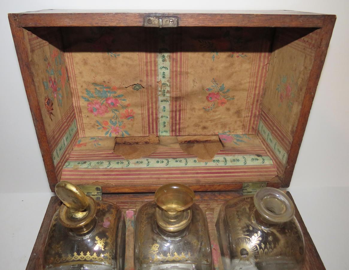 RARE, 18TH C., TRAVELING LIQUOR CHEST