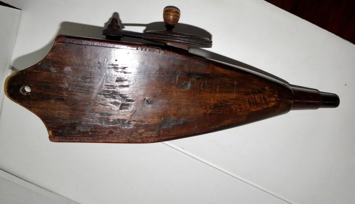 RARE FORM FIREPLACE BELLOWS, AMERICAN, PA, DATED