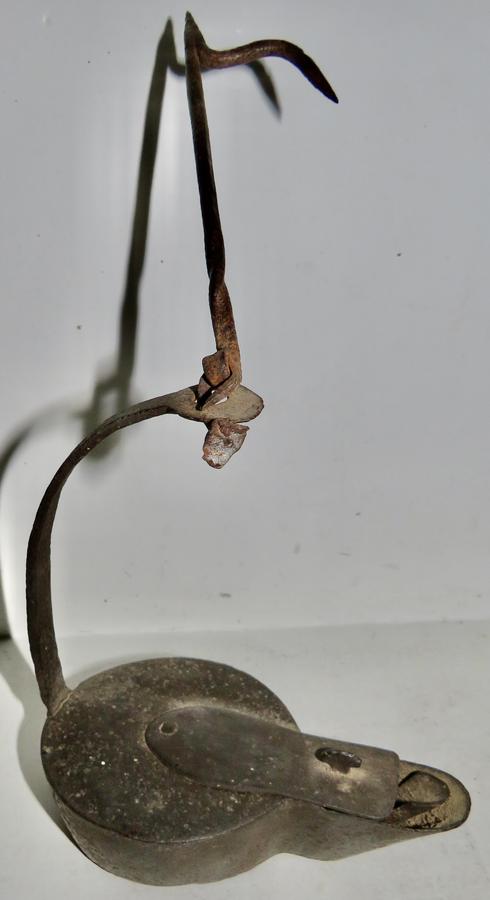 EARLY 18TH CENTURY FORGED IRON BETTY LAMP