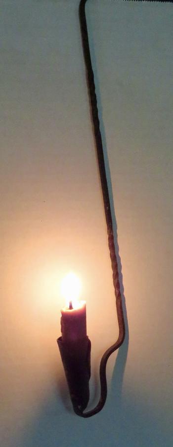 18TH CENTURY FORGED IRON LOOM LIGHT