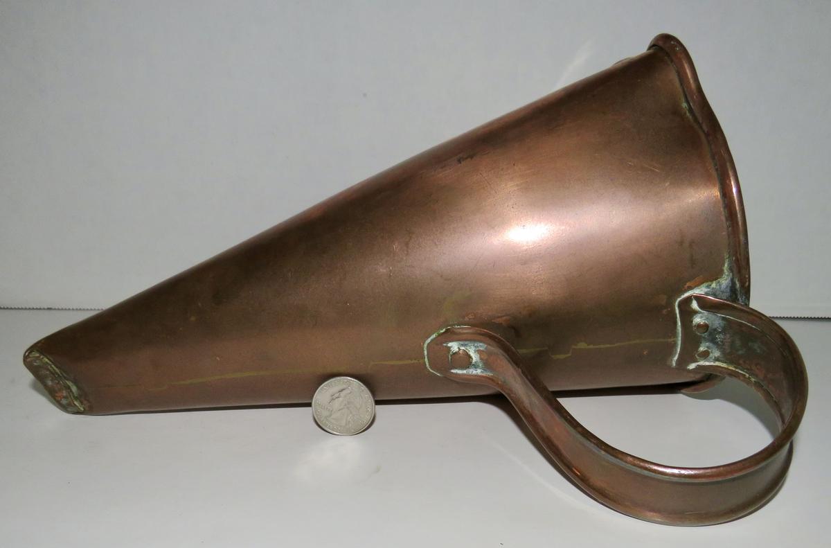 18TH CENTURY TAVERN COPPER ALE WARMER