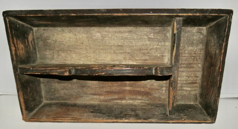 WONDERFUL SOUTHERN CUTLERY TOTE W/ ORIGINAL PAINT