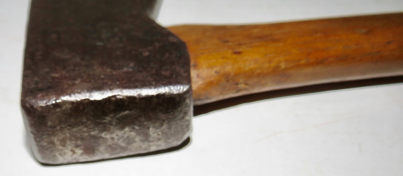 18TH C. REV. WAR PERIOD BELT AXE