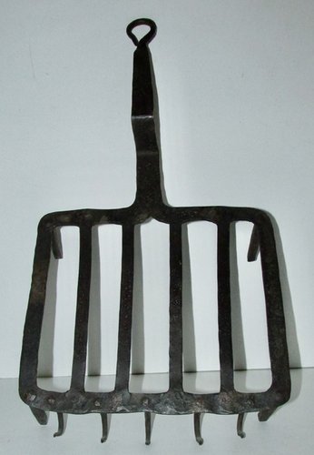 FORGED IRON BROILER W/ HOOKS FOR MEAT OR FISH