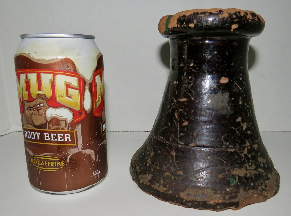 VERY RARE 18TH CENTURY REDWARE LAMP TIDY
