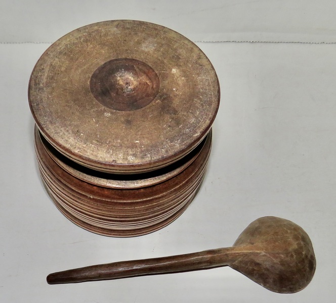RARE PILGRIM ERA MASTER SALT WITH PERIOD SPOON