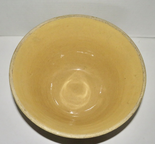 YELLOW WARE MIXING BOWL, BLUE BAND, 11 3/4" DIA.