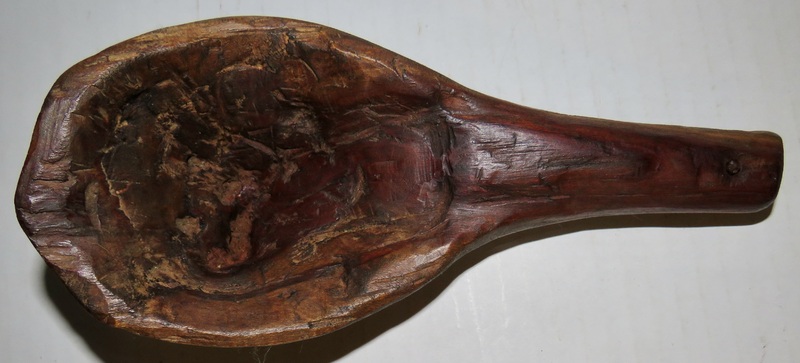 18TH C. NATIVE AMERICAN CANOE CUP, MAPLE BURL WOOD