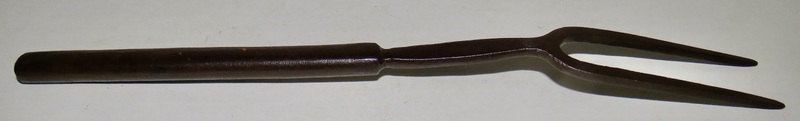 SIGNED WHITESMITHED FORGED IRON FORK, 18TH CENTURY