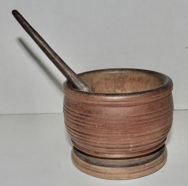 RARE PILGRIM ERA MASTER SALT WITH PERIOD SPOON