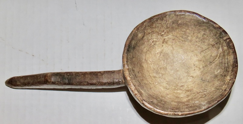 VERY RARE PILGRIM ERA AMERICAN HANDLED PORRINGER