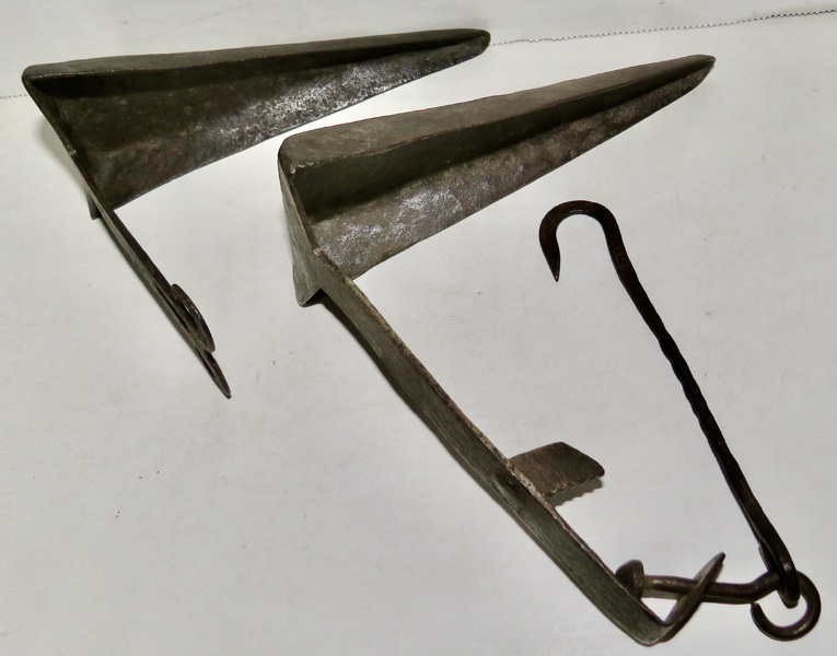 PILGRIM ERA FORGED DOUBLE CRUSIE, LAMP RAM'S HORN