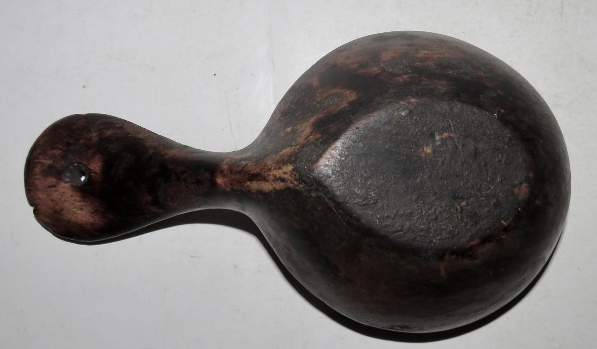 RARE VOYAGERS 18TH CENTURY MAPLE CANOE CUP