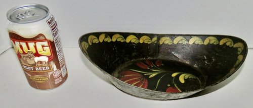 EARLY 19TH C. TIN TOLEWARE BREAD TRAY, SIGNED