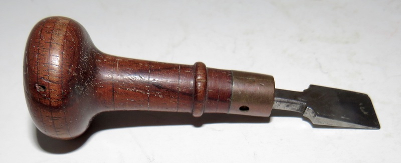 RARE 18TH C. BUTTON HOLE CUTTER