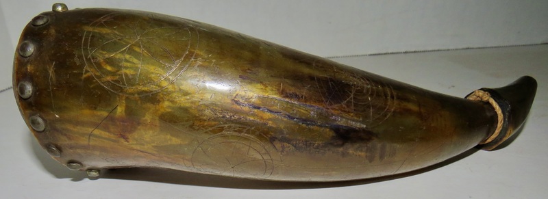 POWDER HORN, 18TH C., ENGRAVED W/ PINWHEELS, PA/VA