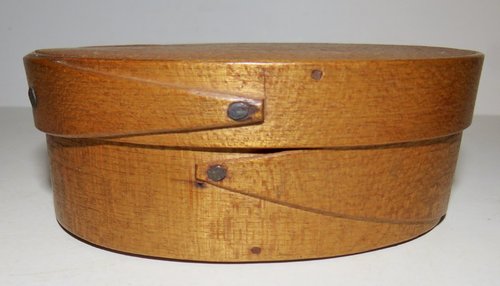 19TH C. SMALL HINGHAM, MA. OVAL PANTRY BOX