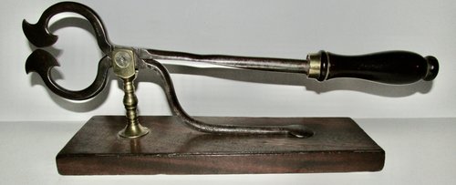 RARE EARLY 19TH C. SUGAR NIPPERS ON WOODEN BASE