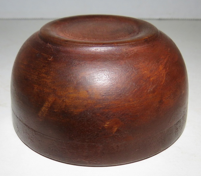 MINIATURE BIRD'S EYE MAPLE BOWL, AMERICAN, 18TH C.