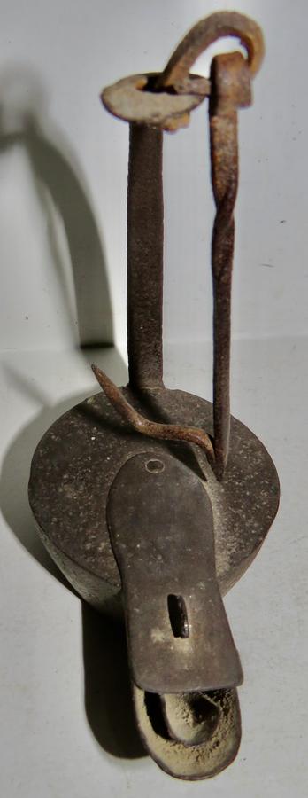 EARLY 18TH CENTURY FORGED IRON BETTY LAMP