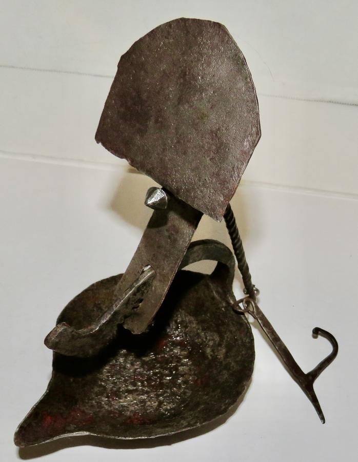 COLONIAL FORGED IRON CANTING CRUSIE OIL LAMP
