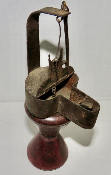 18TH C. TIDY & BETTY LAMP, ORIGINAL RED PAINT