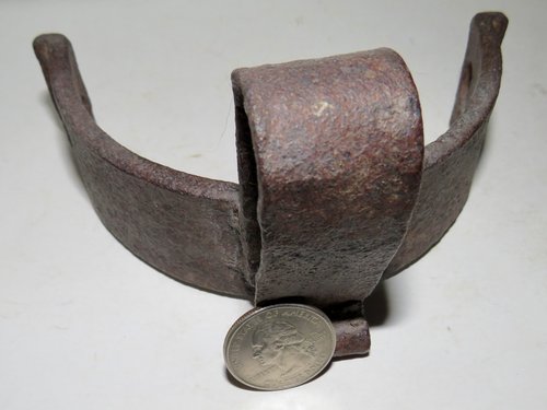 EARLY 18TH CENTURY FORGED IRON POT PUSHER