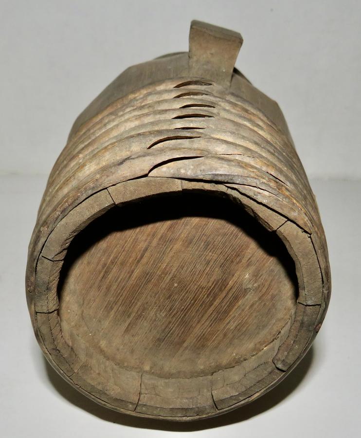 REV. WAR ERA STAVED AND BANDED RUNDLET OR CANTEEN