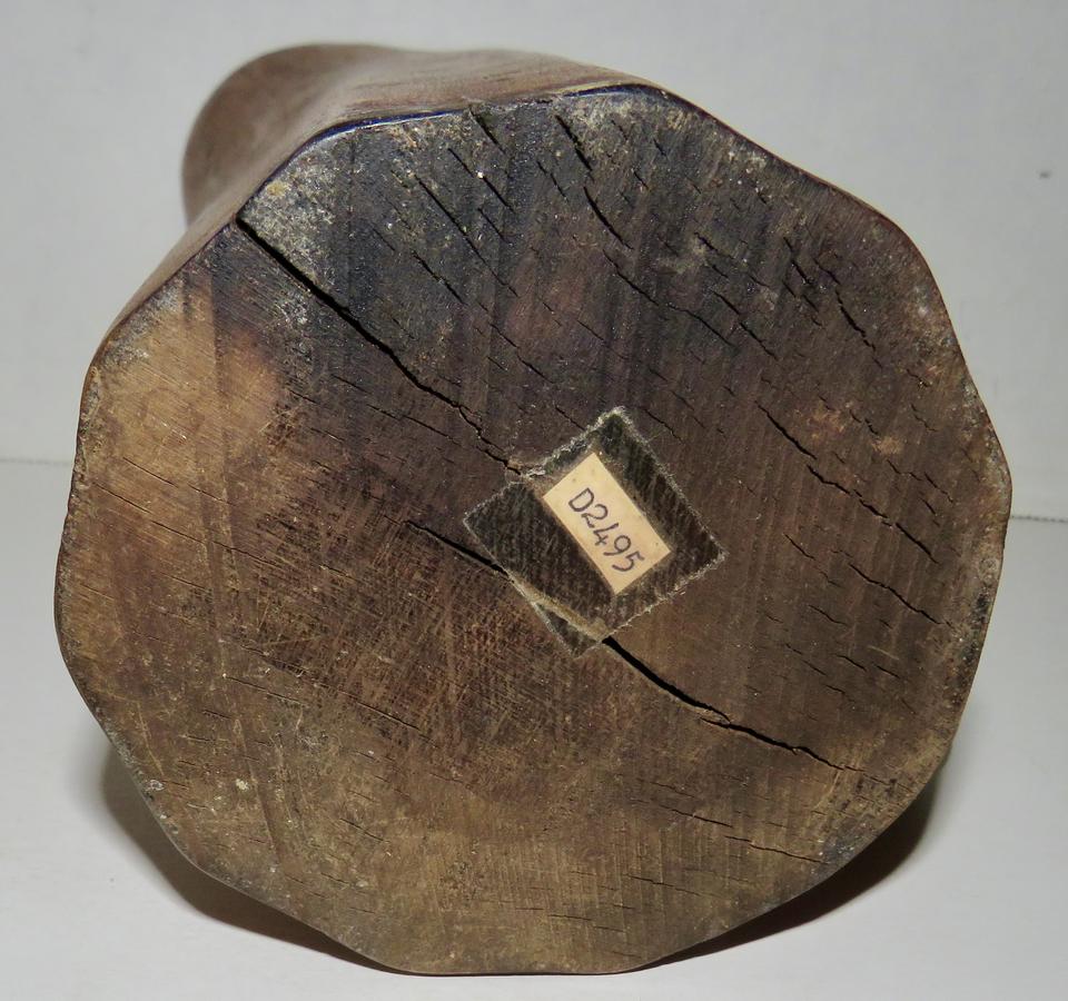 TREEN 18TH C. NOGGIN 7 3/4"