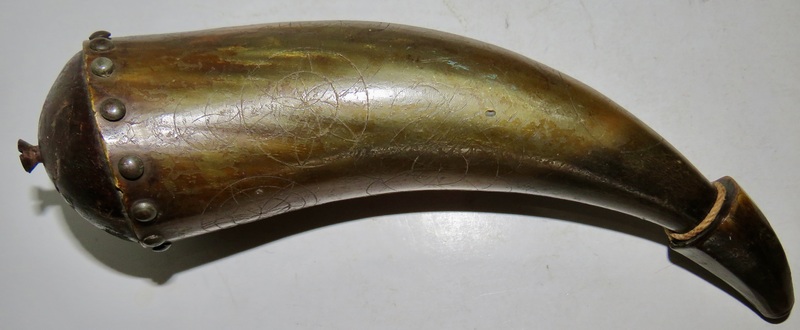 POWDER HORN, 18TH C., ENGRAVED W/ PINWHEELS, PA/VA