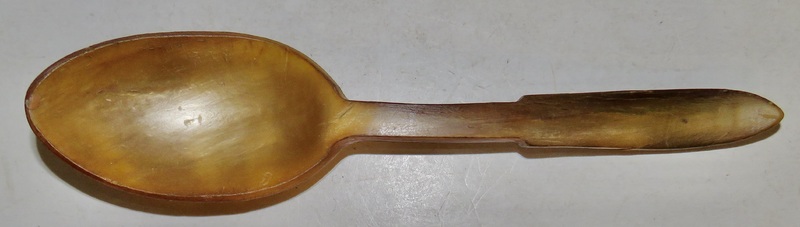 18TH CENTURY HORN EATING SPOON