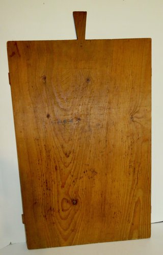18TH CENTURY CUTTING BOARD, VA ORIGIN