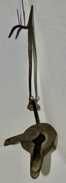 PILGRIM ERA BETTY LAMP