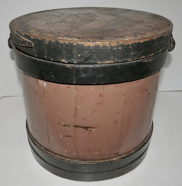 19TH CENTURY FIRKIN WITH SALMON AND BLACK PAINT