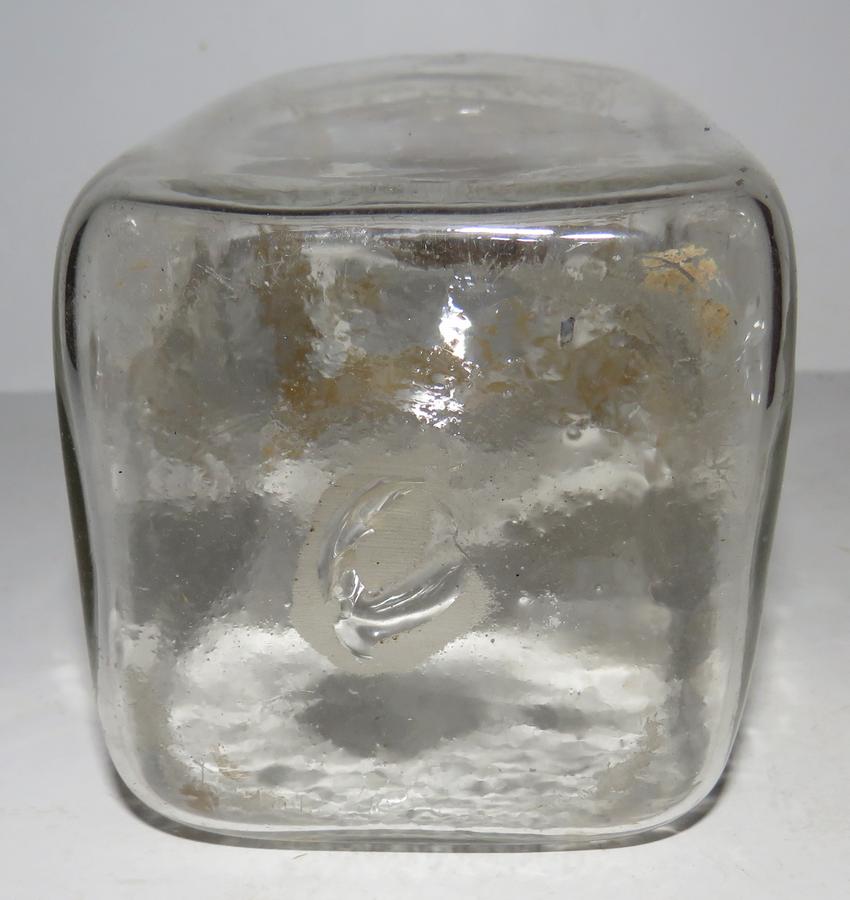 RARE, 18TH C., TRAVELING LIQUOR CHEST