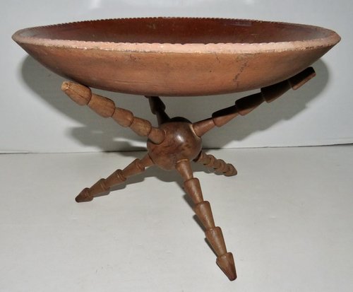 QUITE RARE PLATE WARMING STAND "CAT", 18TH C.