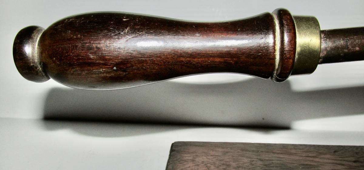 RARE EARLY 19TH C. SUGAR NIPPERS ON WOODEN BASE