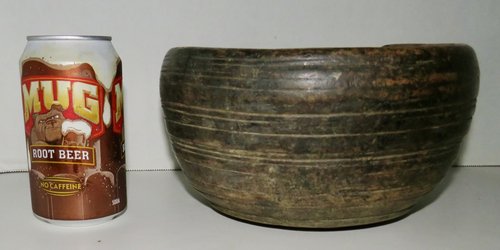 PILGRIM ERA, 117TH C. SERVING BOWL 8 1/2" W/ PAINT