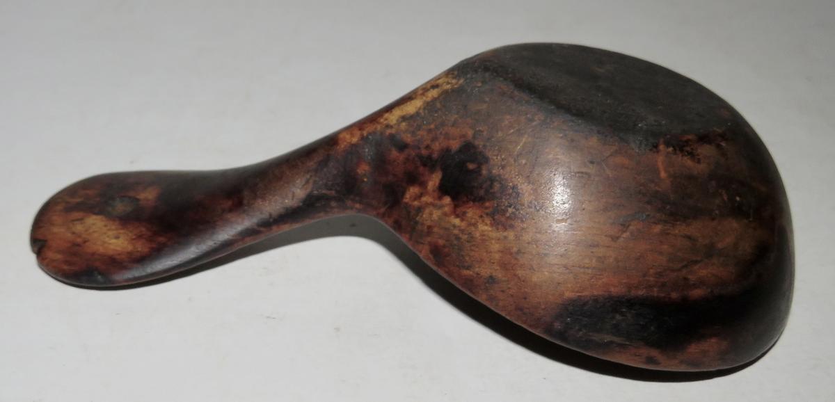 RARE VOYAGERS 18TH CENTURY MAPLE CANOE CUP
