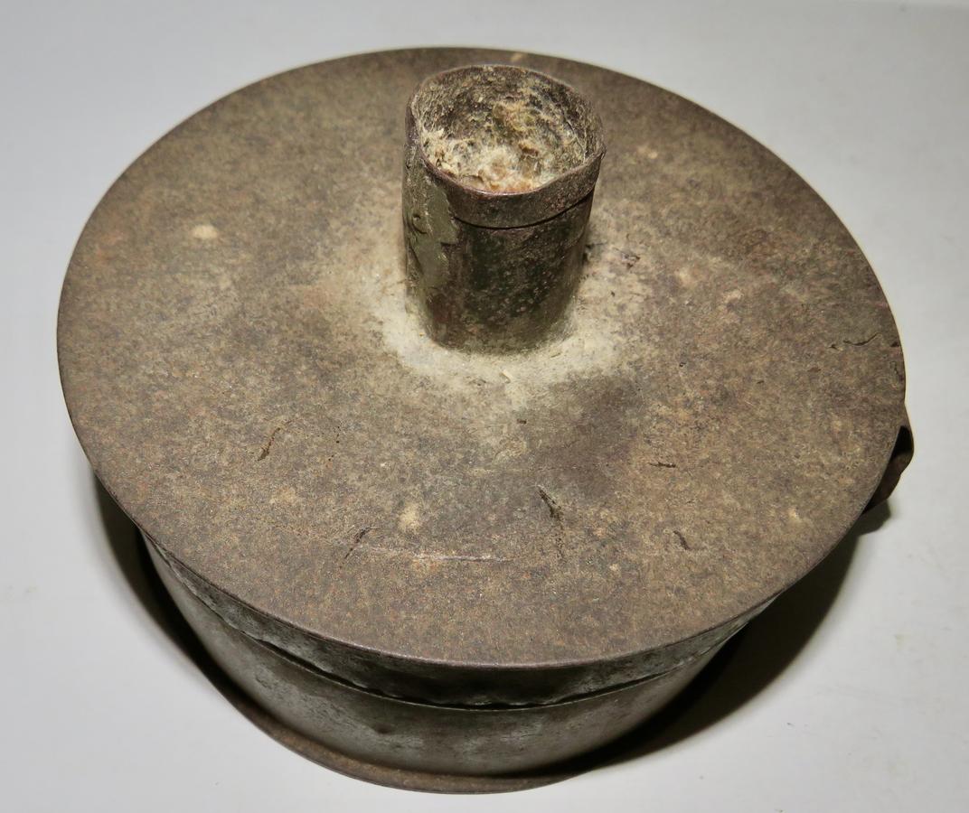REV. WAR ERA, 18TH CENTURY, TINNED IRON TINDERBOX