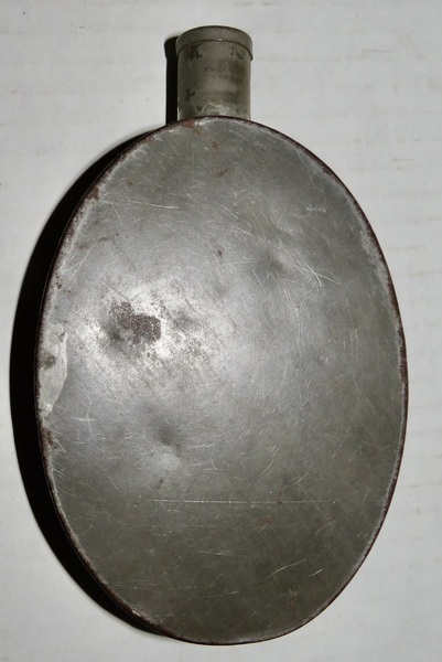 18TH/19TH CENTURY SMALL TIN CANTEEN