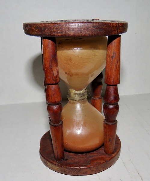 RARE 17TH-18TH CENTURY HOUR GLASS SAND TIMER