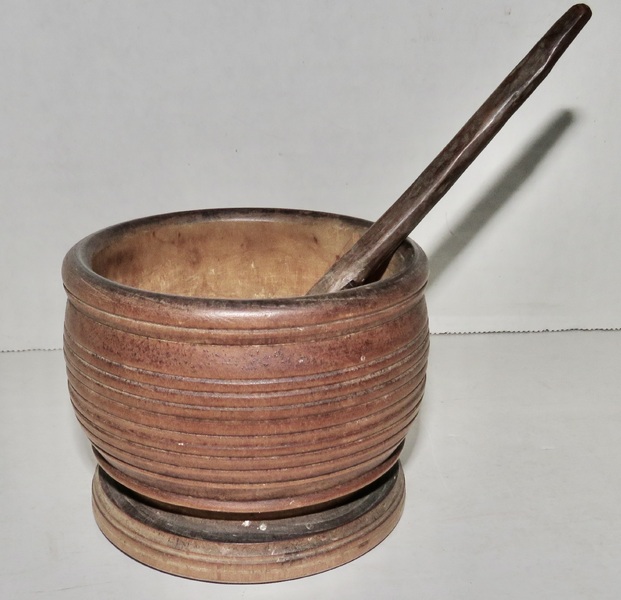 RARE PILGRIM ERA MASTER SALT WITH PERIOD SPOON