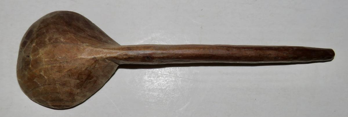 PILGRIM ERA CARVED WOODEN SPOON