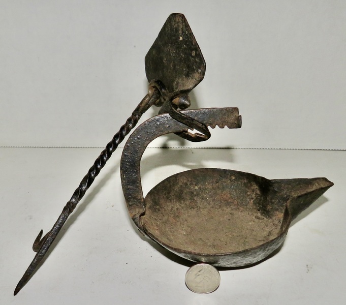 PILGRIM ERA HANGING CANTING CRUSIE GREASE LAMP